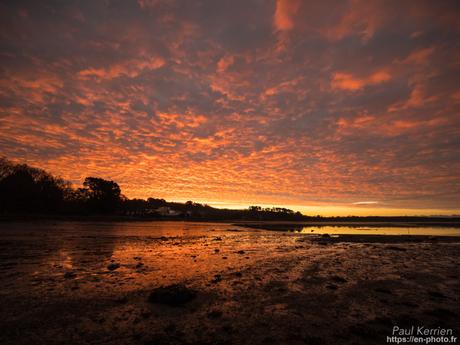 les corps blancs peints par Jérome Mesnager à #Tréguennec #Bretagne #Finistère