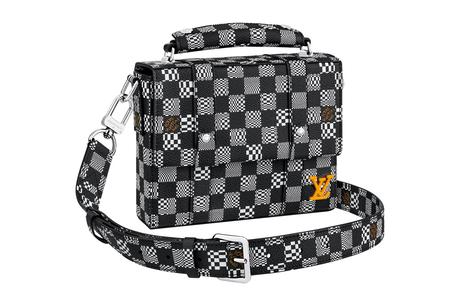 Louis Vuitton présente sa collection d’accessoires SS21 Louis Vuitton présente sa collection d’accessoires SS21