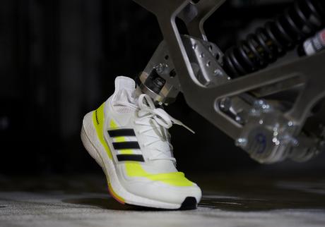 La adidas UltraBoost 21 est un concentré de technologie