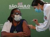 Brésil lance campagne vaccination contre Covid-19