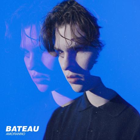 Amoranno largue les amarres avec Bateau