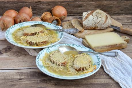 Soupe à l'oignon Soupe à l'oignon