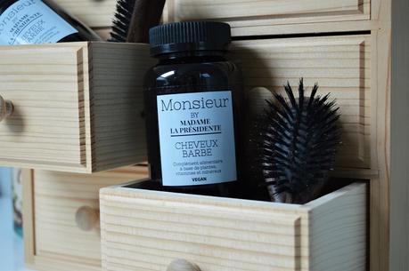 Comment favoriser la pousse de la barbe et ralentir la chute de cheveux avec MADAME LA PRÉSIDENTE ? Comment favoriser la pousse de la barbe et ralentir la chute de cheveux avec MADAME LA PRÉSIDENTE ?