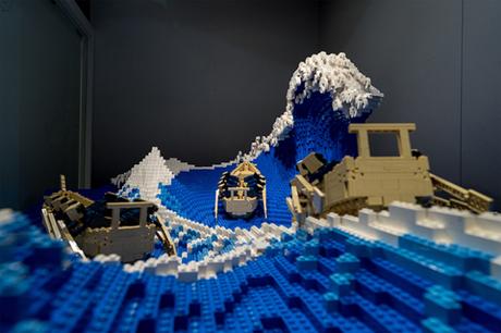 Un artiste recréé la « Grande vague » d’Hokusai en LEGO