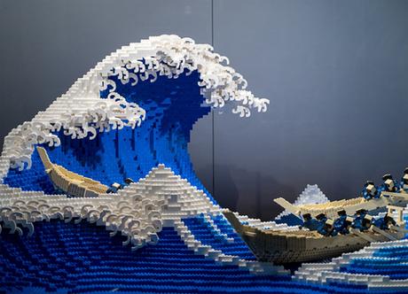 Un artiste recréé la « Grande vague » d’Hokusai en LEGO