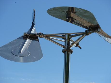 arts plastiques,susumu shingu,lisbonne,parc des nations,expo 98,tage,mobile,blog littéraire de christian cottet-emard,photographie,voyage,tourisme,poésie,promenade,rêverie,flâner,macher,ressentir,émotion,japon