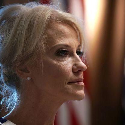 Un Show de Merde Dans Une Décharge en Feu