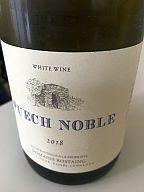 WE varié : Mas Amiel Vol nuit 11, Puech Noble 18, Lagune 04, Brune et Blonde 11, Pfersigberg Hertacker 12, Meursault Clos des Mouches 15 WE varié : Mas Amiel Vol nuit 11, Puech Noble 18, Lagune 04, Brune et Blonde 11, Pfersigberg Hertacker 12, Meursault Clos des Mouches 15