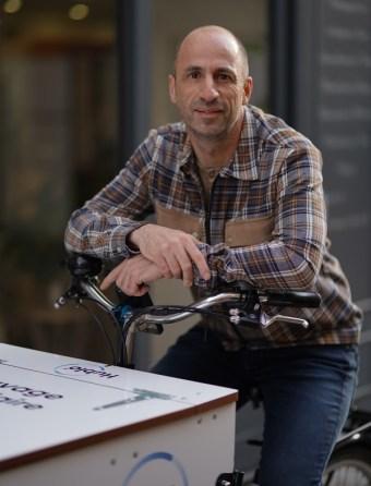 HUBLO, un pressing pour les hommes pressés et connectés