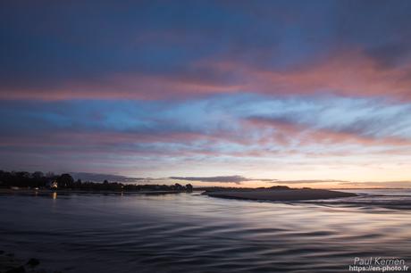 tournepierres à collier et bécasseaux sanderling à #Fouesnant #Bretagne #Finistère tournepierres à collier et bécasseaux sanderling à #Fouesnant #Bretagne #Finistère