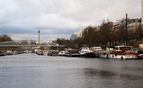 Promenade au fil de l’eau : de Bastille à Notre-Dame… Promenade au fil de l’eau : de Bastille à Notre-Dame…