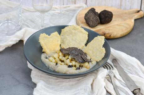 Crème de topinambours, topinambours rôtis et truffe d’hiver