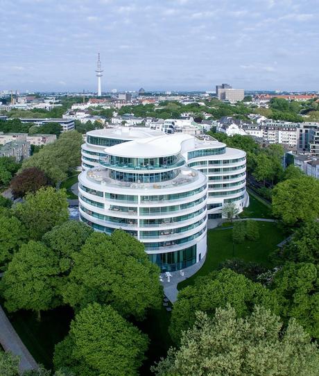 hôtel fontenay architecture circulaire luxueuse bâtiment blanc forêt