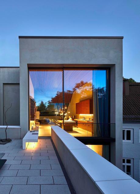 Hambourg et son architecture hétéroclite terrasse appartement baie vitrée blog déco clematc