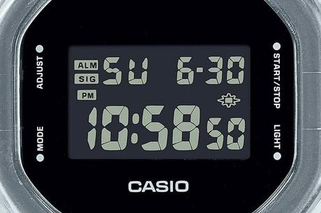 G-Shock dévoile une nouvelle DW-5600 transparente