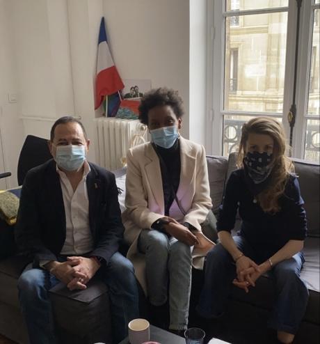 Avec Christelle Yambayisa & Tristane Banon à la mairie de Paris pour évoquer des actions collectives contre la haine en ligne. fullsizeoutput_e4a7.jpeg