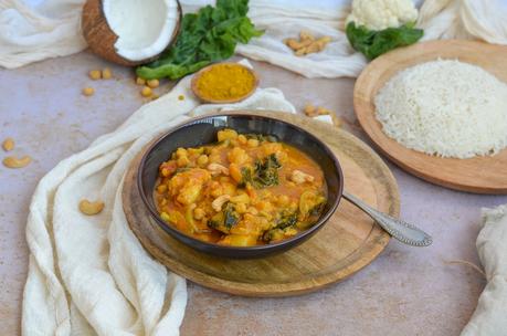 Curry de légumes (chou-fleur, pois chiches)