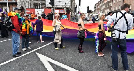 Appropriation culturelle du drapeau LGBT, COVID-19 et Ça va bien aller : réponse à Frédéric Tremblay