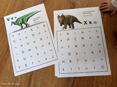 Reconnaître les graphies avec les dinosaures {document à télécharger} Reconnaître les graphies avec les dinosaures {document à télécharger}