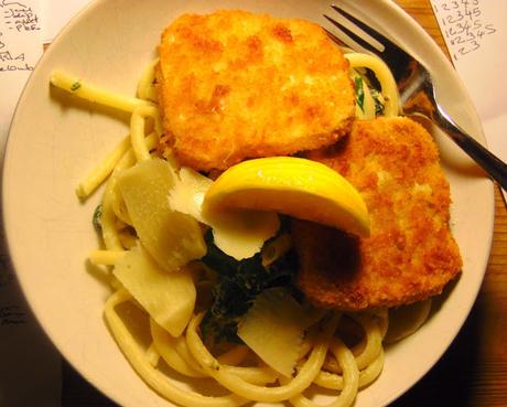 Bucatinis au citron Meyer avec rapini à l'ail et escalopes de soya Bucatinis au citron Meyer avec rapini à l'ail et escalopes de soya