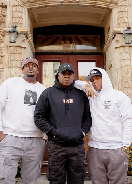 KITH sort une collaboration en hommage à Notorious B.I.G KITH sort une collaboration en hommage à Notorious B.I.G