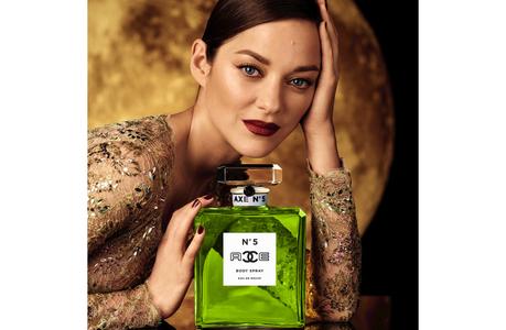 Chanel x AXE : un collectif imagine ce parfum inédit Chanel x AXE : un collectif imagine ce parfum inédit