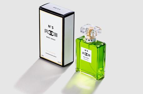 Chanel x AXE : un collectif imagine ce parfum inédit Chanel x AXE : un collectif imagine ce parfum inédit