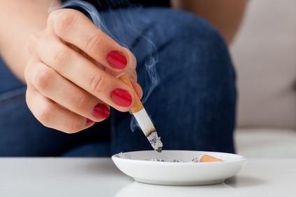 Un médicament pour arrêter de fumer pourrait contribuer à traiter la maladie de Parkinson chez les femmes, et chez les femmes seulement (Visuel Fotolia 61290527)