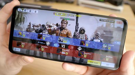 Comment le fou du ROG Phone 5 contrôle les jeux mobiles suralimentés rogphone5 3