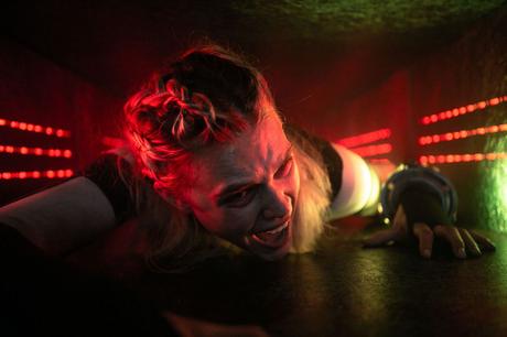 Bande annonce VF pour Méandre de Mathieu Turi Bande annonce VF pour Méandre de Mathieu Turi