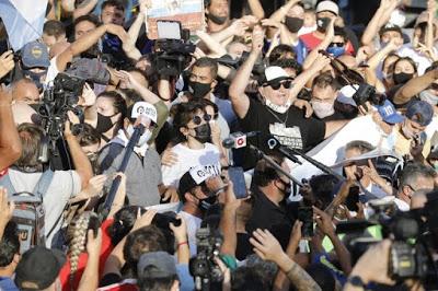 Mort de Maradona : famille et supporters exigent la justice [Actu]