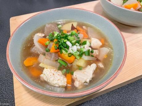 Envie de Japon – Kenchin jiru (soupe japonaise de légumes au tofu)