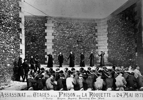 La Commune de Paris et la République indivisible, laïque, démocratique et sociale