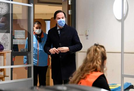 Pays-Bas : les libéraux de Mark Rutte remportent les élections législatives