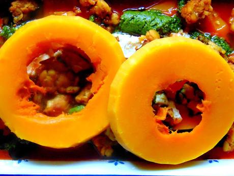 Lasagne de courge au tempeh, au frauxmage à la crème de cajou et au pesto