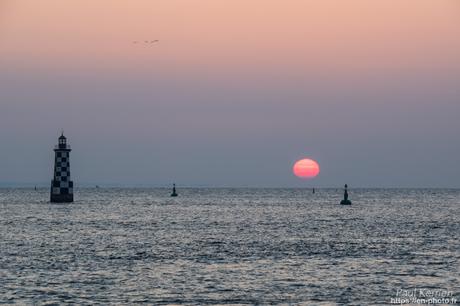 fin de nuit sur le #menhir de Penglaouic #Loctudy #Bretagne #Finistère