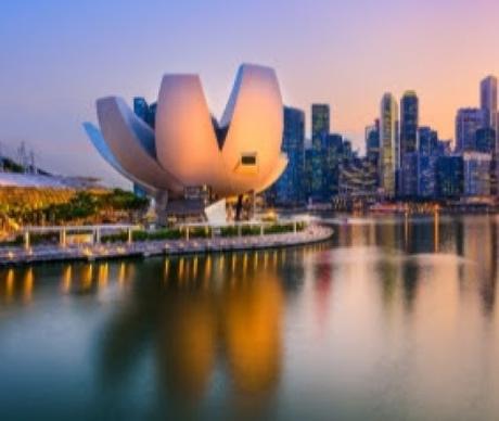 Défilé Louis Vuitton exceptionnel à Singapour – aujourd’hui – en livestream