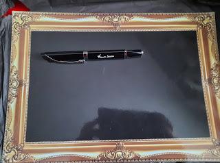 Unboxing : La box suspense de France Loisirs Unboxing : La box suspense de France Loisirs