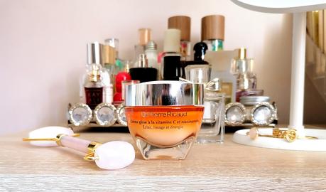 Crème Glow à la vitamine C et niacinamide de Dr. Pierre Ricaud