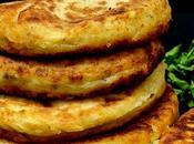 Galettes pommes terre fromages.