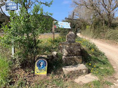 Sainte Baume à Lirac et soupir du dimanche soir