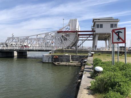 REVUE DE LA SEMAINE (25/04/2021) REVUE DE LA SEMAINE (25/04/2021)