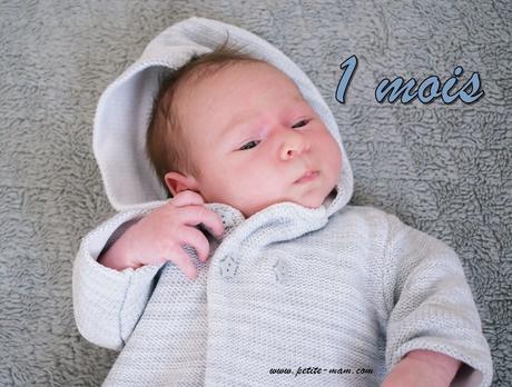 Joyeux 1 mois bébé Julian