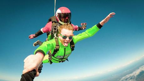 Activité sensationnelle à faire au moins une fois sans sa vie : un saut en parachute
