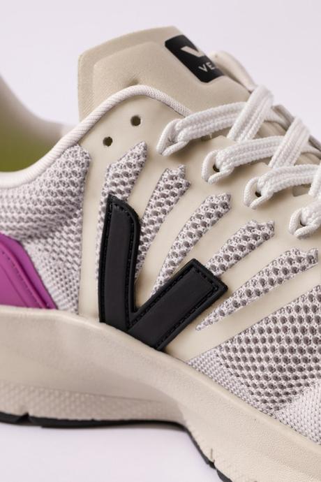 La nouvelle paire de running VEJA post-pétrole débarque ! La nouvelle paire de running VEJA post-pétrole débarque !