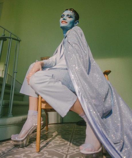 Les transformations de maquillage extrêmes de cet influenceur de beauté prennent 6 heures