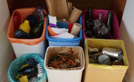 Nettoyage de printemps dans la cuisine : Astuces utiles et rapides pour laver tri des déchet maison nettoyage de printemps
