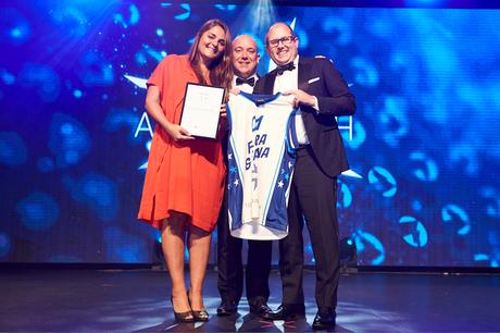 Plus vert de l’autre côté | Questions et réponses avec Julie Mathers, PDG de Flora & Fauna Plus vert de l’autre côté | Questions et réponses avec Julie Mathers, PDG de Flora & Fauna