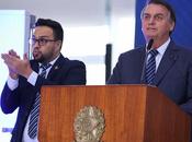 président brésilien insinue Pékin créé crise Covid-19 pour guerre bactériologique