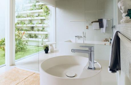 10 conseils pour une salle de bains zen salle de bains zen minimaliste ouverte jardin transparente